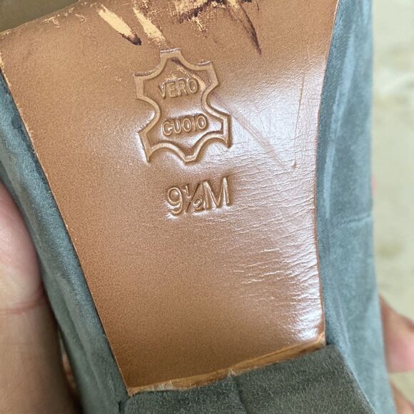 Gentle Souls Grey Oppsi Ankle Strap Mary Jane Leather Platform Pumps - Picture 13 of 13